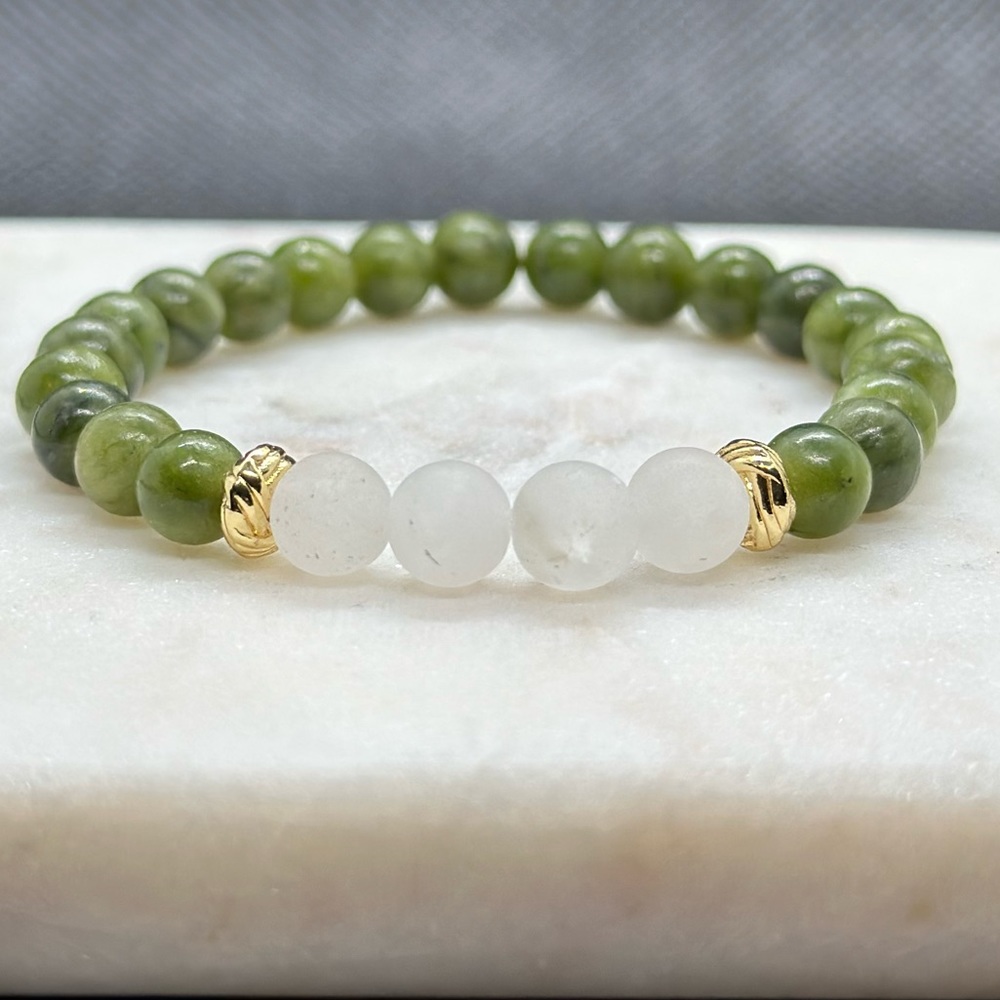 Green / White Jade Healing Crystal Bracelet